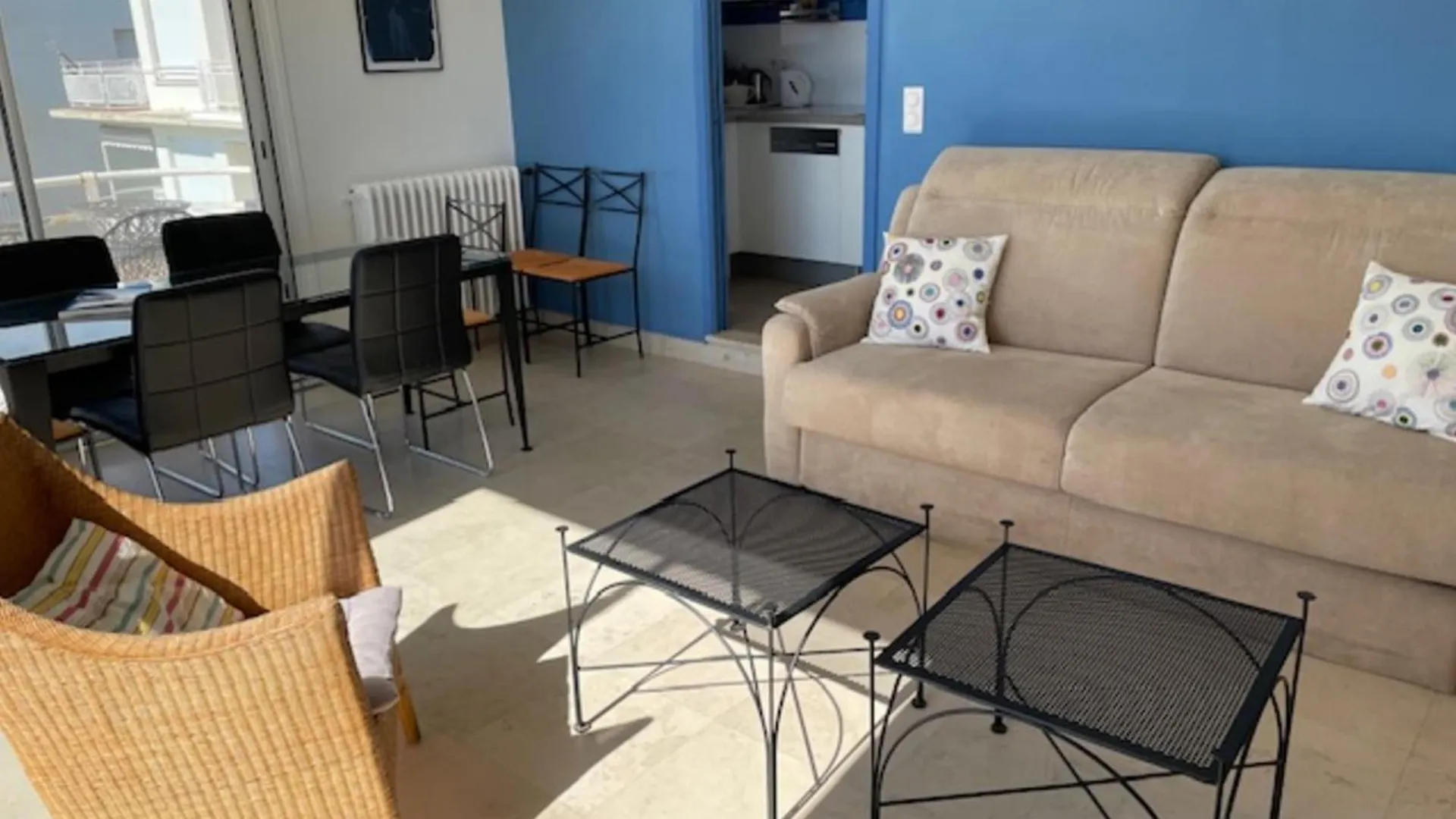 Nice Flat With Terrace On The Croisette Cannes France